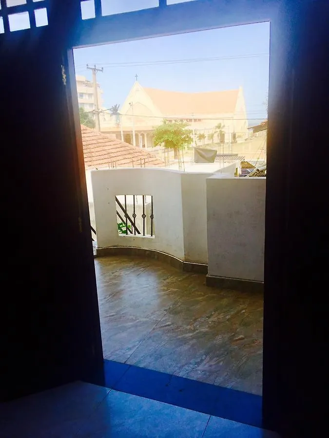 Yoho Bluray Beach Residence ネゴンボ