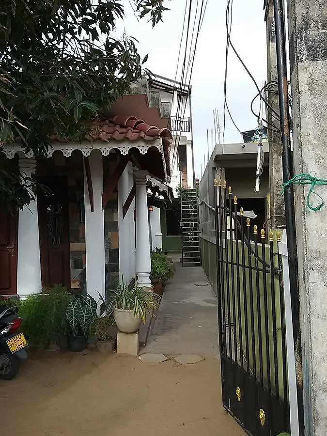 Yoho Bluray Beach Residence ネゴンボ